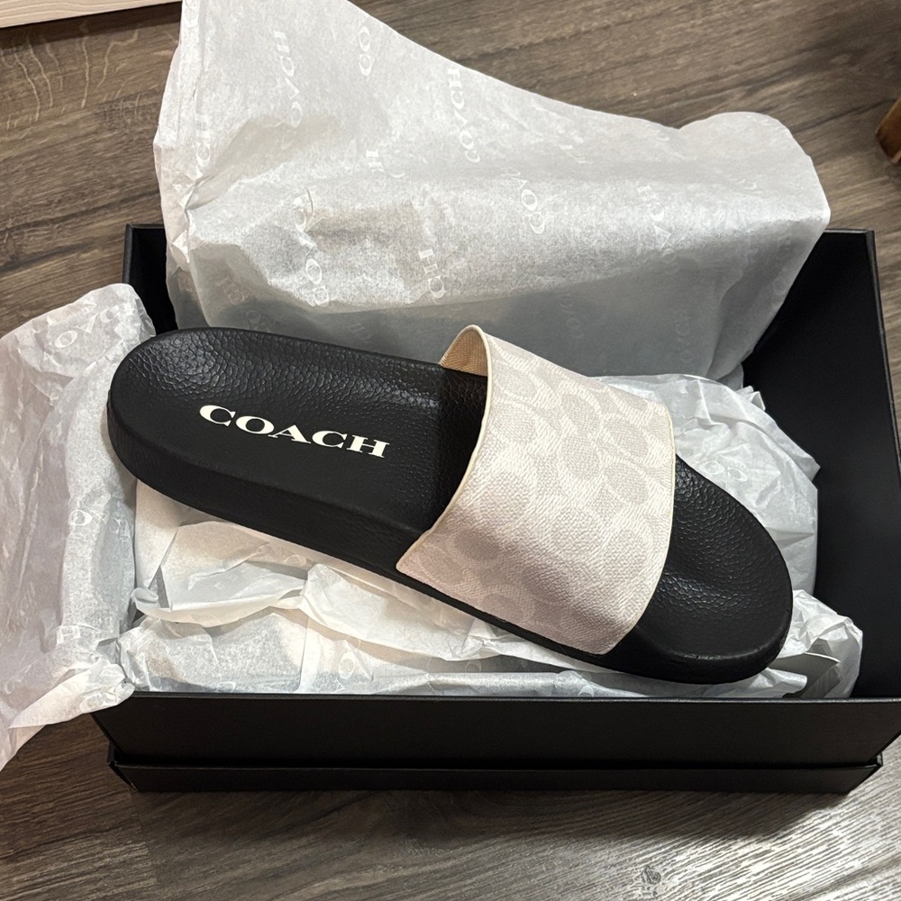NWT Coach men’s Black and white Signature Slide Sandals